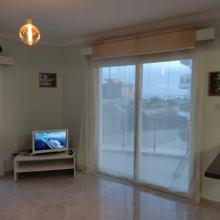 Flat With The Sea View Appartement *